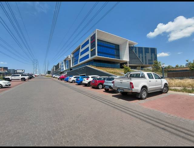 269M² OFFICE TO LET IN WATERFALL